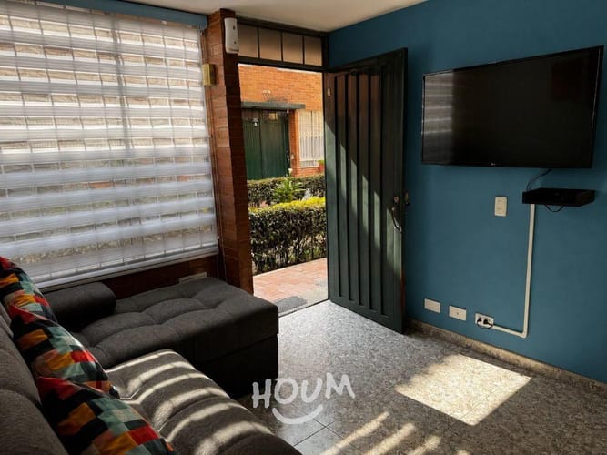 Casa de 2 alcobas en venta en San Mateo, Soacha, 61 m² · foto 2 de 20