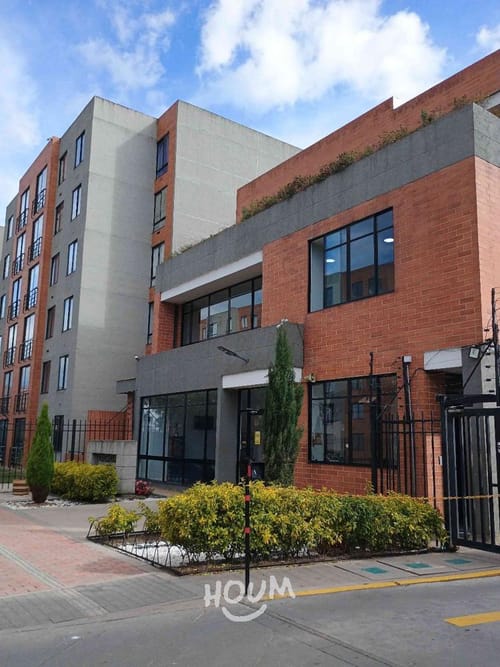 Apartamento de 3 alcobas en venta en San Pedro, Madrid, 54 m² · foto 2 de 18