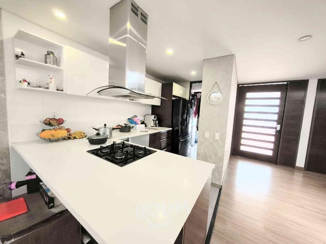 Casa de 3 alcobas en venta en Pueblo Viejo, Cota, 160 m² · foto 4 de 16