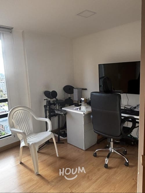 Apartamento de 3 alcobas en venta en Cedritos, Bogotá, 98 m² · foto 10 de 24