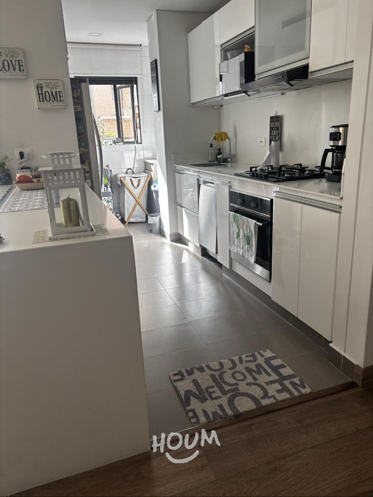 Apartamento en venta en Cantalejo, Bogotá · foto 3 de 24