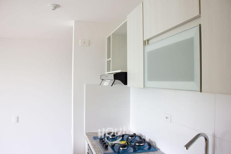 Apartamento de 3 alcobas en venta en La Estancia, Madrid, 76 m² · foto 8 de 24