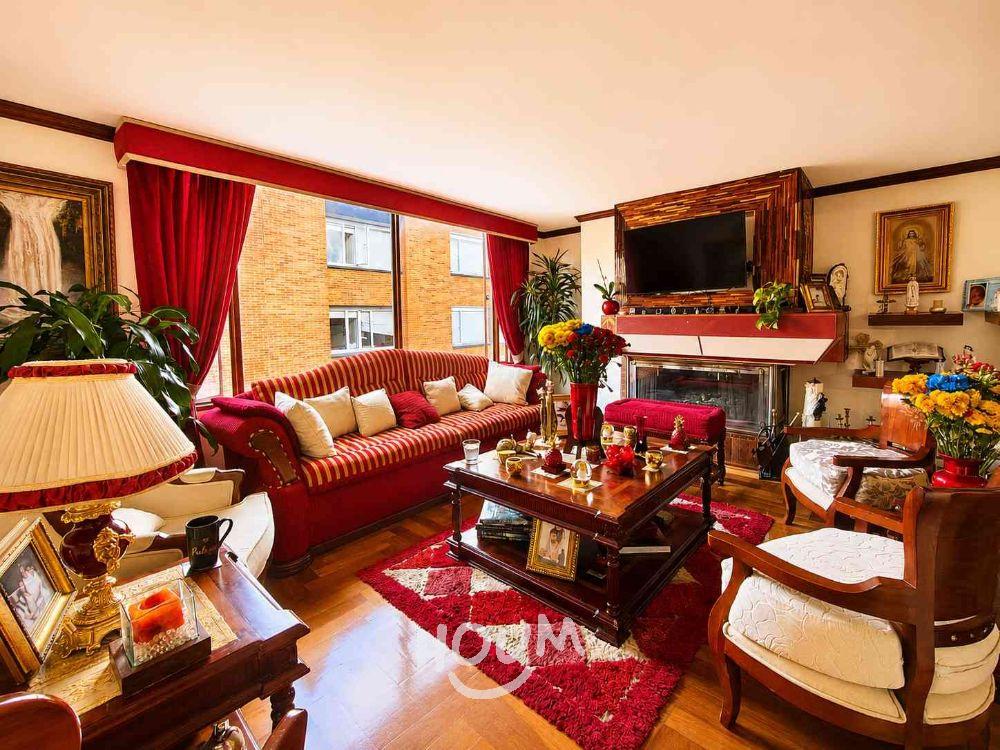 Apartamento en venta en Santa Barbara, Bogotá · foto 2 de 23