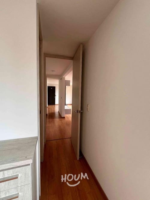 Apartamento de 3 alcobas en venta en Belén, Medellín, 83 m² · foto 12 de 24