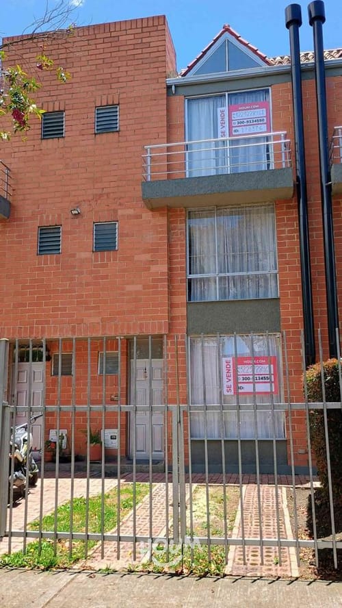 Casa de 5 alcobas en venta en La Chaguya, Mosquera, 96 m² · foto 3 de 24