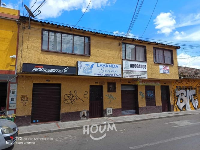 Casa de 3 alcobas en venta en Centro, Funza, 145 m² · foto 2 de 24