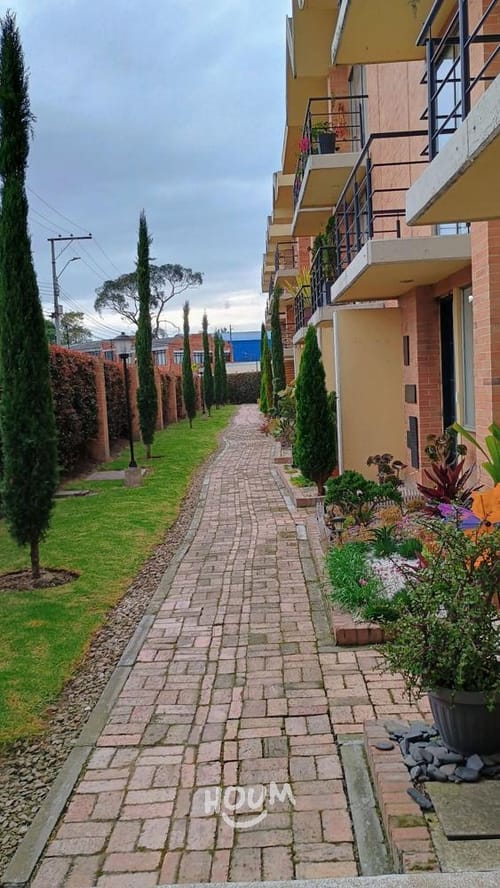 Casa de 3 alcobas en venta en San Jose, Mosquera, 151 m² · foto 6 de 24