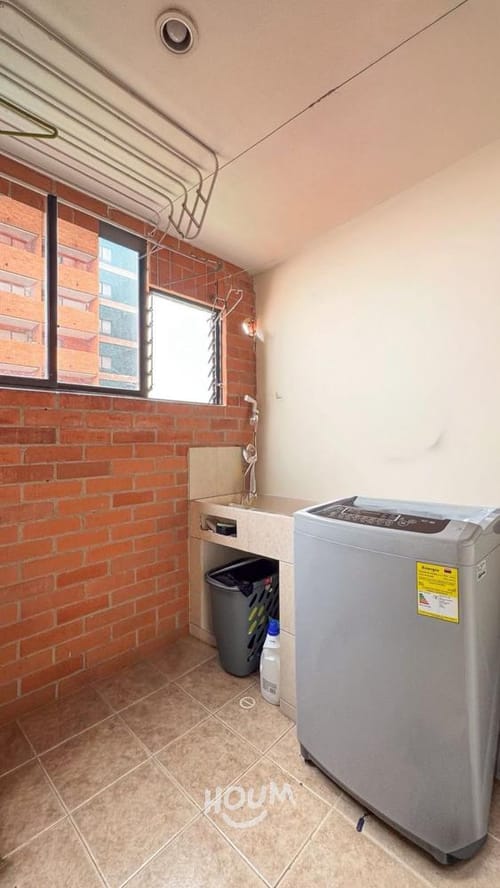 Apartamento en venta en Laureles, Medellín · foto 16 de 17