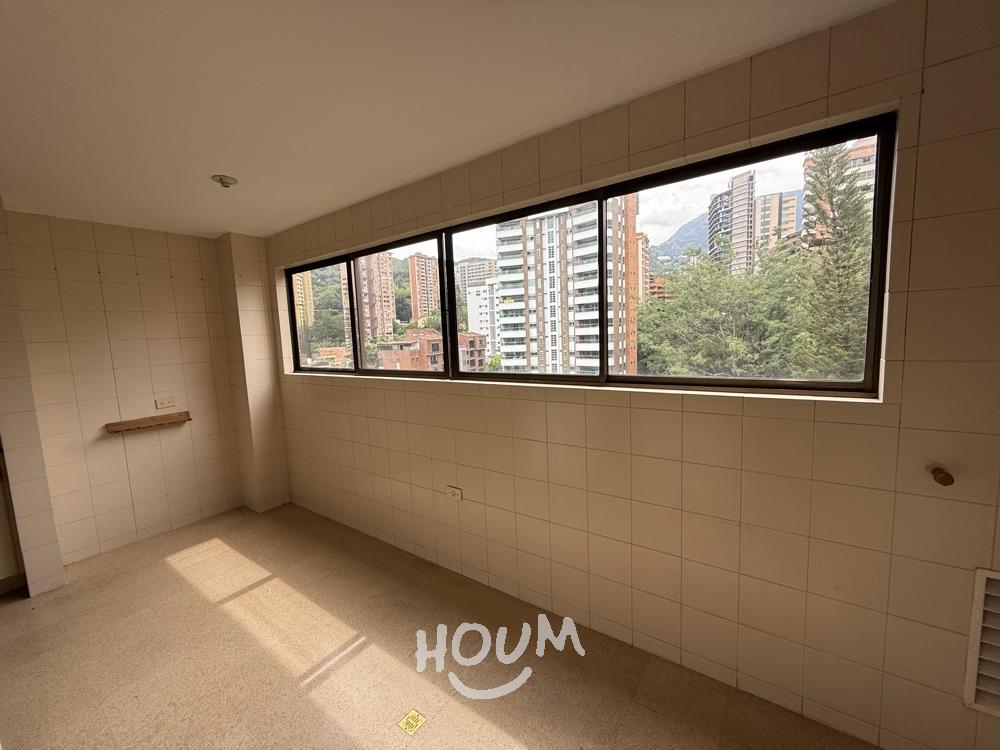 Apartamento en venta en El Poblado, Medellín · foto 7 de 16