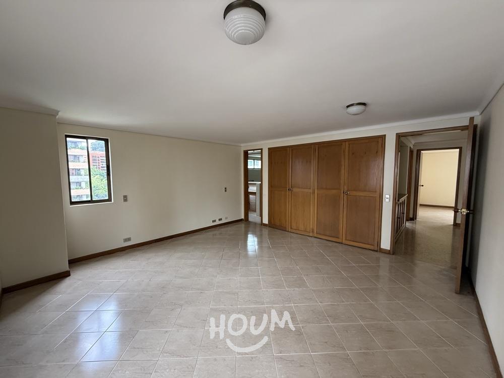 Apartamento en venta en El Poblado, Medellín · foto 8 de 16