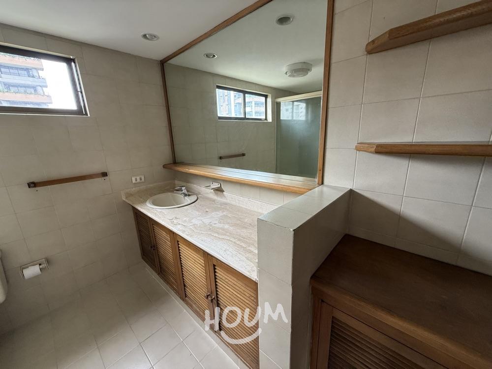 Apartamento en venta en El Poblado, Medellín · foto 12 de 16