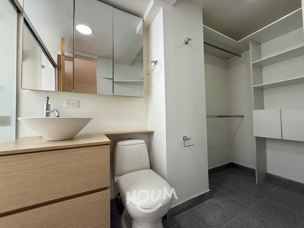 Apartamento en venta en El Poblado, Medellín · foto 10 de 17