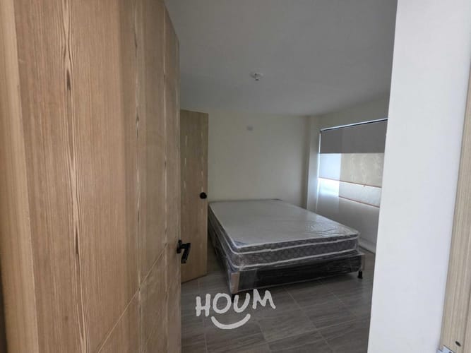 Casa de 9 alcobas en venta en Laureles, Medellín, 190 m² · foto 14 de 16