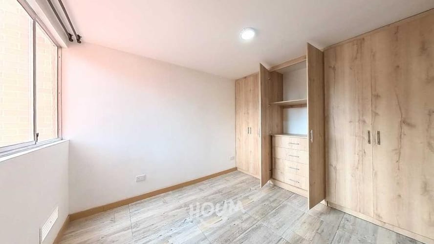 Apartamento de 3 alcobas en venta en La Prosperidad, Madrid, 56 m² · foto 9 de 17