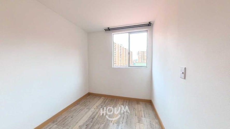 Apartamento de 3 alcobas en venta en La Prosperidad, Madrid, 56 m² · foto 14 de 17
