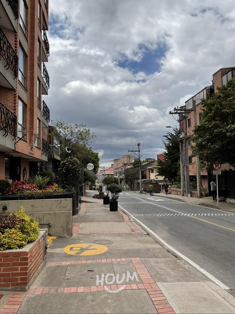 Apartamento en venta en Chapinero, Bogotá · foto 3 de 24