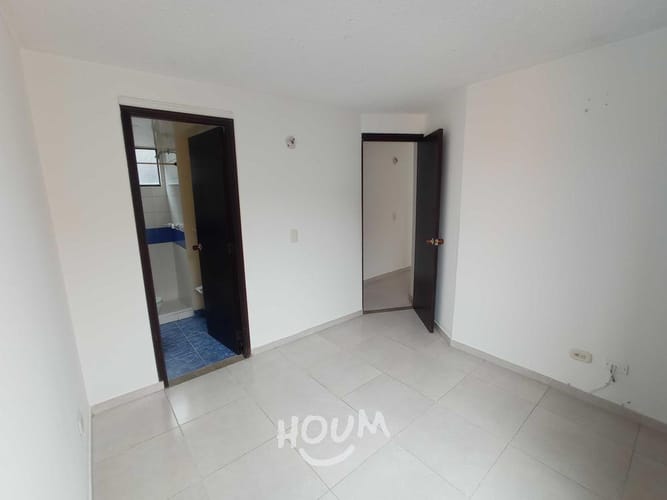 Apartamento de 3 alcobas en venta en Uaecd 007, Soacha, 45 m² · foto 4 de 14