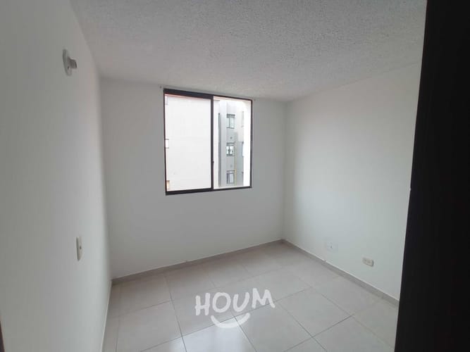 Apartamento de 3 alcobas en venta en Uaecd 007, Soacha, 45 m² · foto 7 de 14