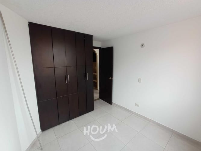 Apartamento de 3 alcobas en venta en Uaecd 007, Soacha, 45 m² · foto 9 de 14