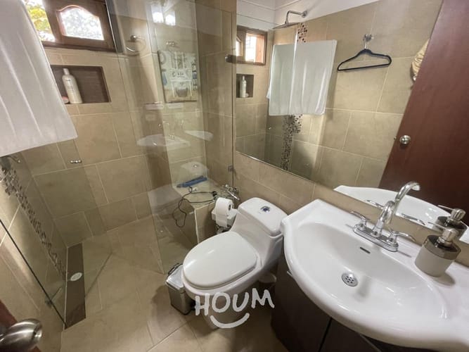 Casa de 5 alcobas en venta en Los Colegios, Rionegro, 200 m² · foto 19 de 21