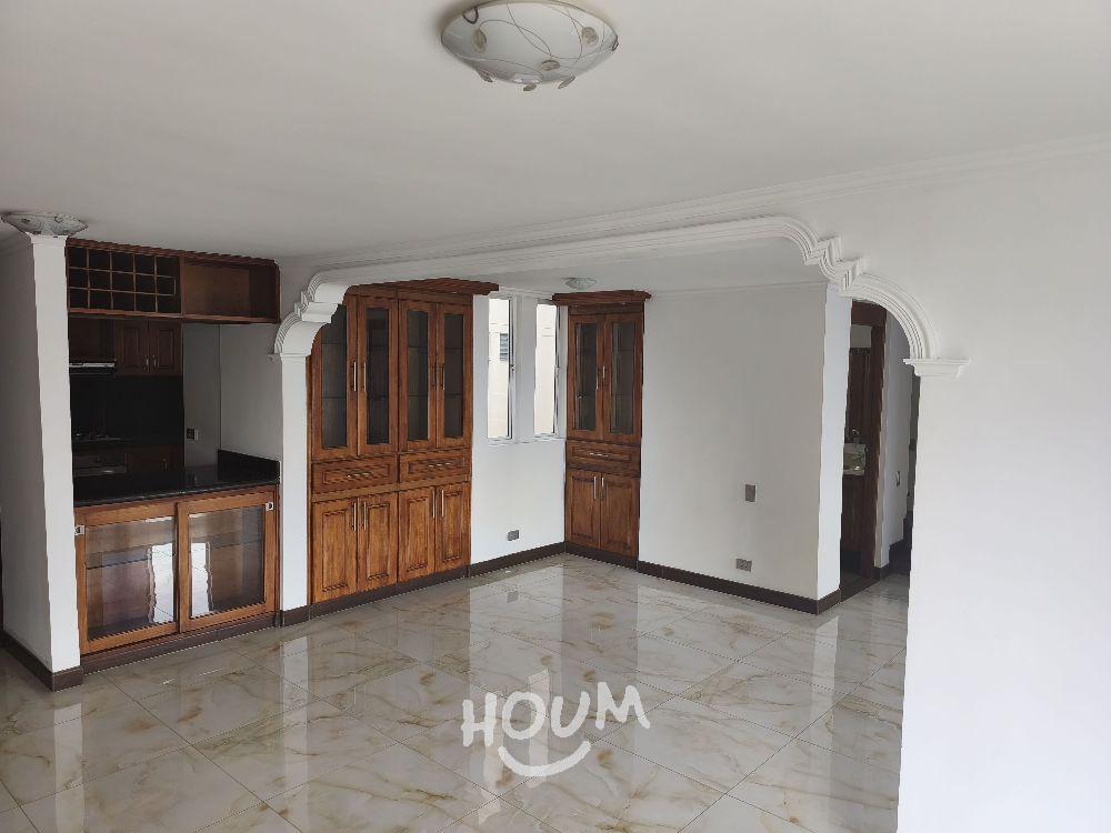Apartamento en venta en El Poblado, Medellín · foto 5 de 24