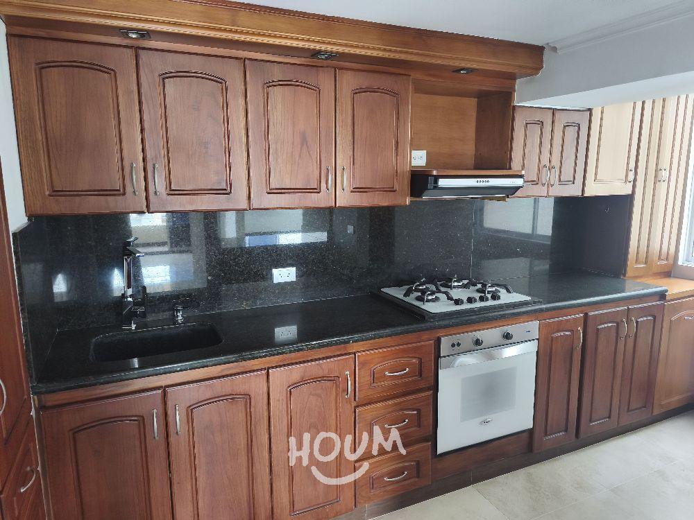 Apartamento en venta en El Poblado, Medellín · foto 13 de 24