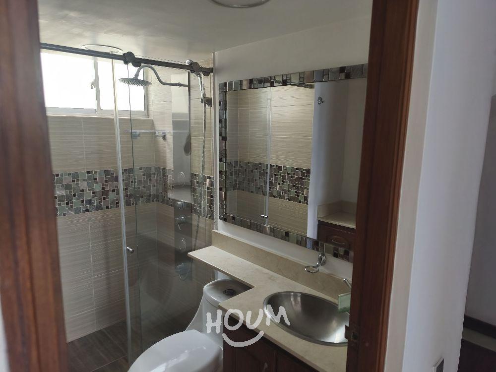 Apartamento en venta en El Poblado, Medellín · foto 22 de 24