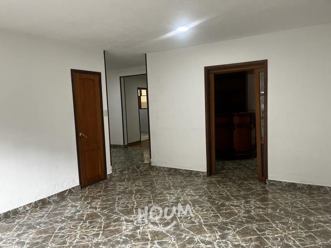 Casa de 4 alcobas en venta en Cota, 275 m² · foto 4 de 24