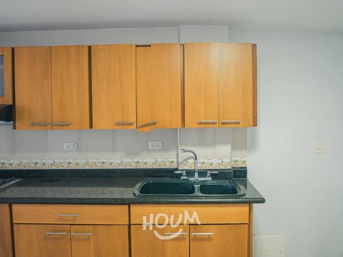 Apartamento de 3 alcobas en arriendo en El Poblado, Medellín, 135 m² · foto 7 de 24