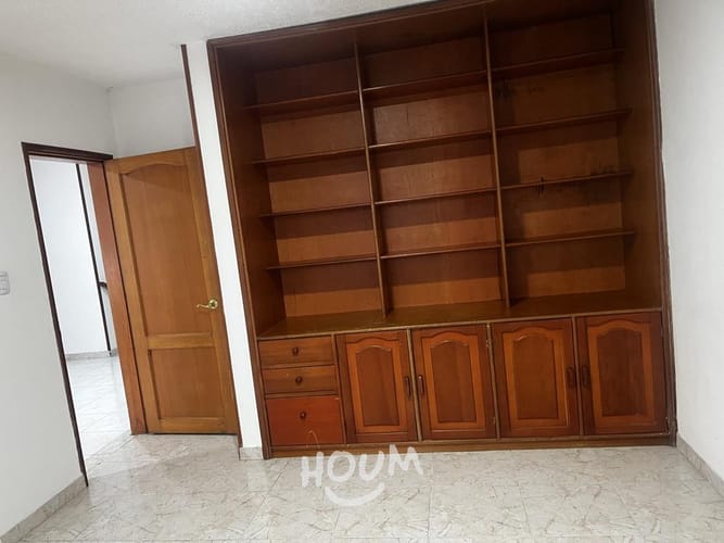 Casa de 4 alcobas en venta en Cota, 275 m² · foto 19 de 24