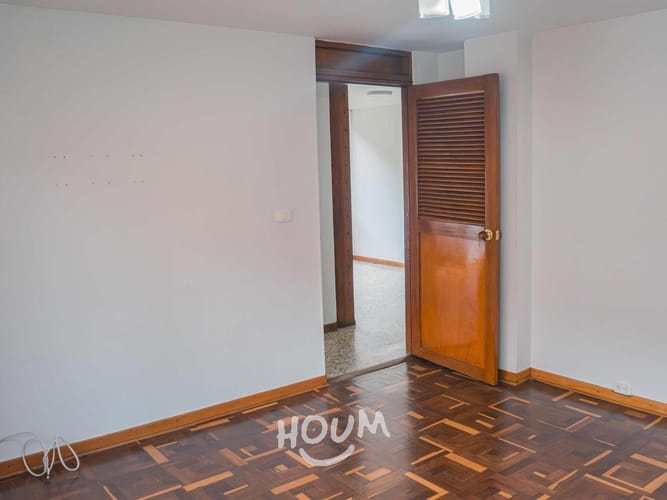 Apartamento de 3 alcobas en arriendo en El Poblado, Medellín, 135 m² · foto 18 de 24