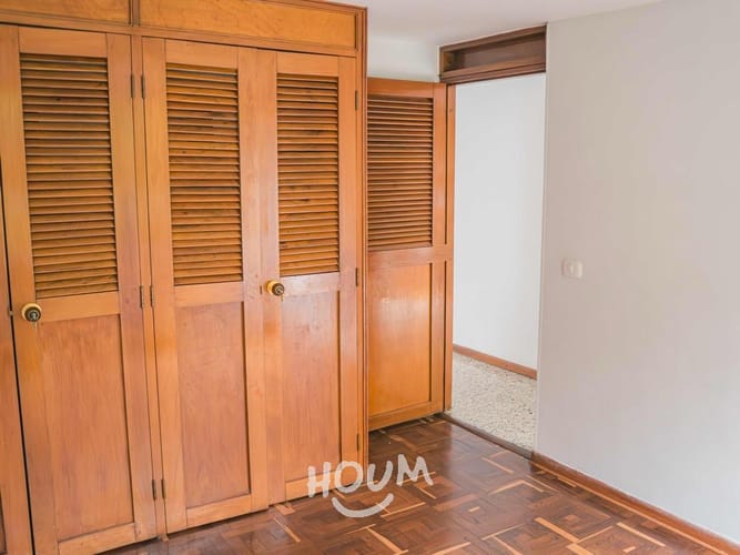 Apartamento de 3 alcobas en arriendo en El Poblado, Medellín, 135 m² · foto 23 de 24