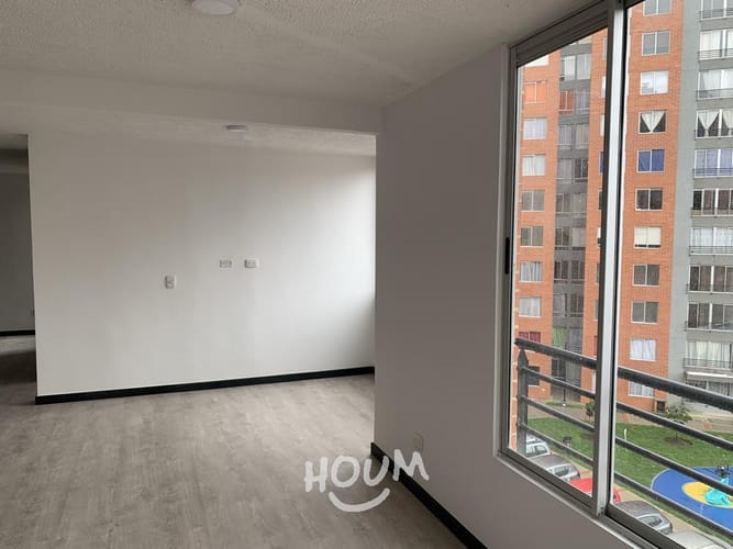 Apartamento de 2 alcobas en arriendo en San Pedro, Madrid, 54 m² · foto 2 de 14