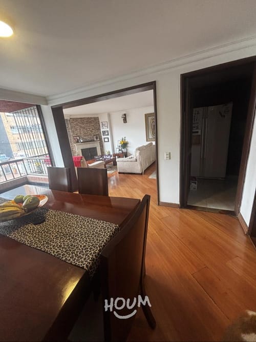 Apartamento de 3 alcobas en venta en Cedritos, Bogotá, 115 m² · foto 2 de 24