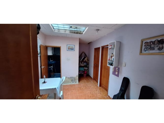 Casa de 10 alcobas en venta en Los Balkanes, Soacha, 216 m² · foto 7 de 23
