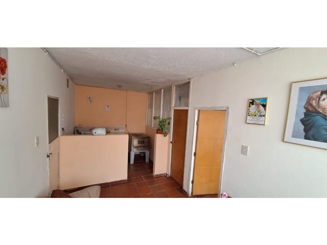 Casa de 10 alcobas en venta en Los Balkanes, Soacha, 216 m² · foto 9 de 23