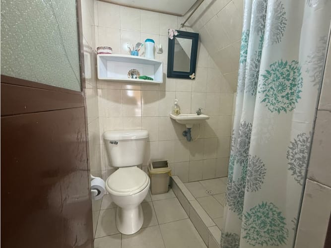 Casa de 10 alcobas en venta en Los Balkanes, Soacha, 216 m² · foto 23 de 23