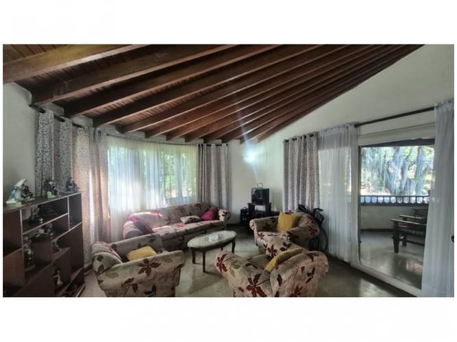 Casa de 8 alcobas en venta en Laureles, Medellín, 300 m² · foto 3 de 24