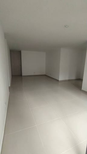 Apartamento de 3 alcobas en arriendo en Prados De Sabaneta, Sabaneta, 87 m² · foto 4 de 12