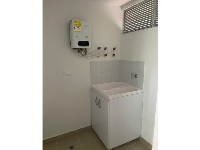 Apartamento de 2 alcobas en venta en Las Mercedes, Palmira, 86 m² · foto 15 de 24