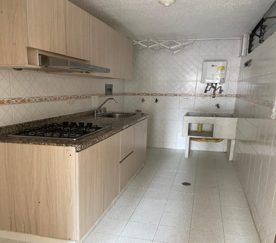 Apartamento de 2 alcobas en venta en La Aurora, Bucaramanga, 65 m² · foto 5 de 11