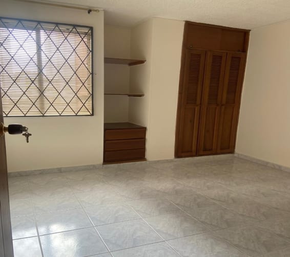 Apartamento de 2 alcobas en venta en La Aurora, Bucaramanga, 65 m² · foto 9 de 11