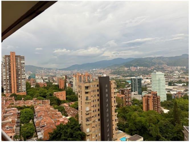 Apartamento en venta en Castropol, Medellín, 105 m² · foto 18 de 24