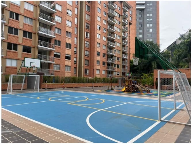 Apartamento en venta en Castropol, Medellín, 105 m² · foto 21 de 24