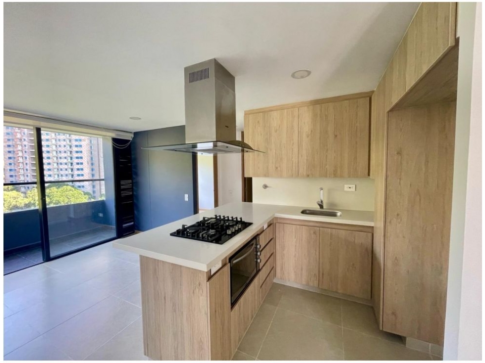 Apartamento en venta en Vía Las Palmas, Medellín · foto 4 de 24