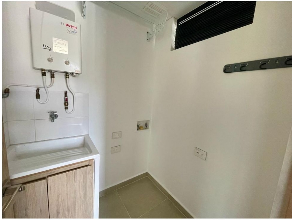 Apartamento en venta en Vía Las Palmas, Medellín · foto 15 de 24