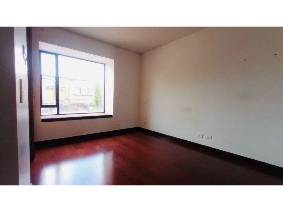 Casa en venta en Altos De Suba, Bogotá · foto 5 de 12
