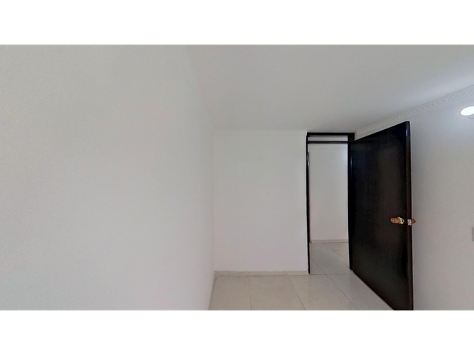 Apartamento de 2 alcobas en venta en Centro Usme, Bogotá, 38 m² · foto 2 de 10