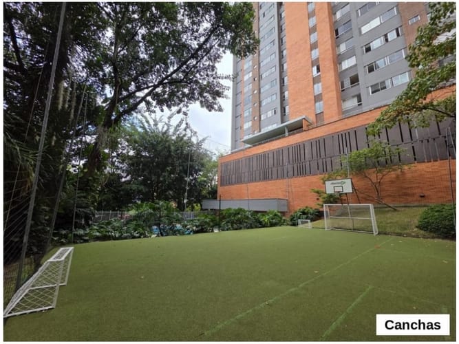 Apartamento de 3 alcobas en venta en Castropol, Medellín, 117 m² · foto 20 de 22