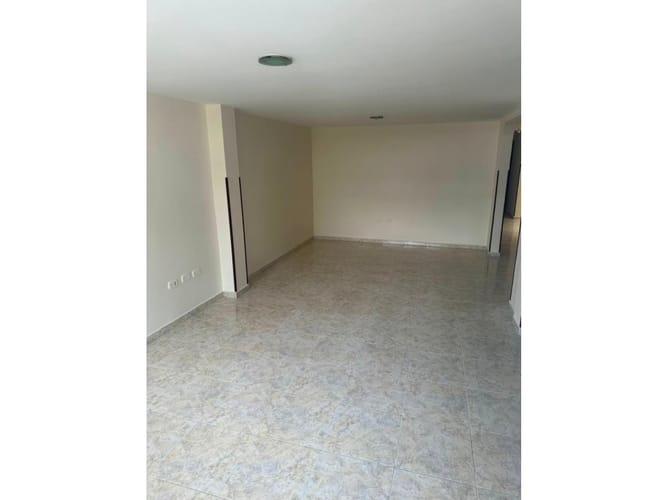 Casa de 7 alcobas en venta en Vipasa, Cali, 250 m² · foto 5 de 24